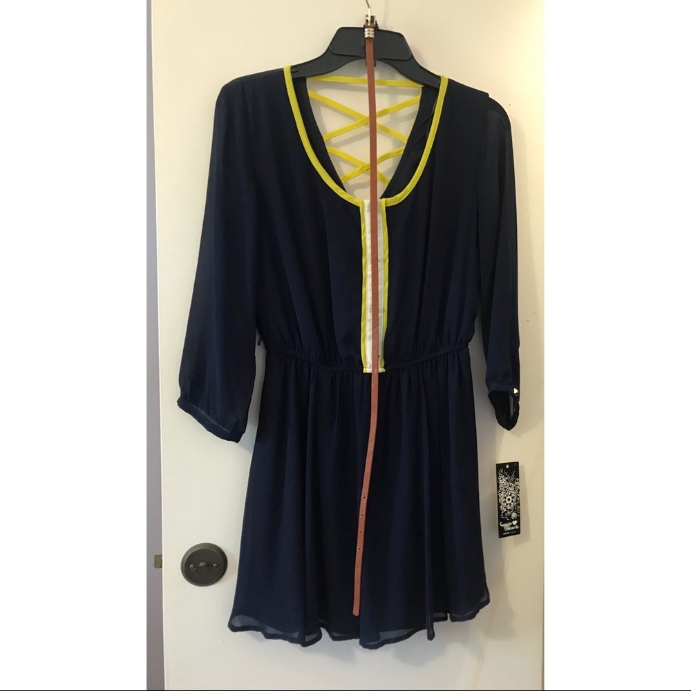 Dress with belt